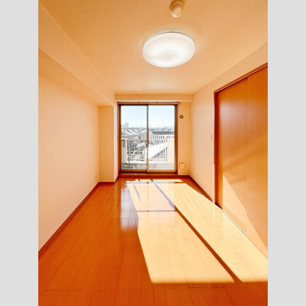 シャインヒル　Ⅲ303号室 洋室