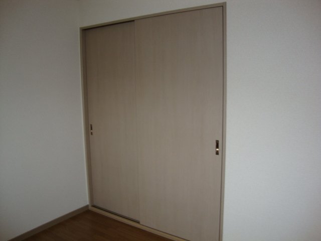 サザンフィールド301号室 収納