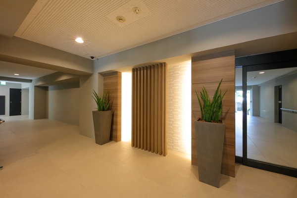 河田町ガーデン４号棟 エントランス