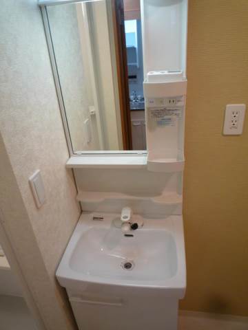 グランヒルズ岸谷2階 部屋その他