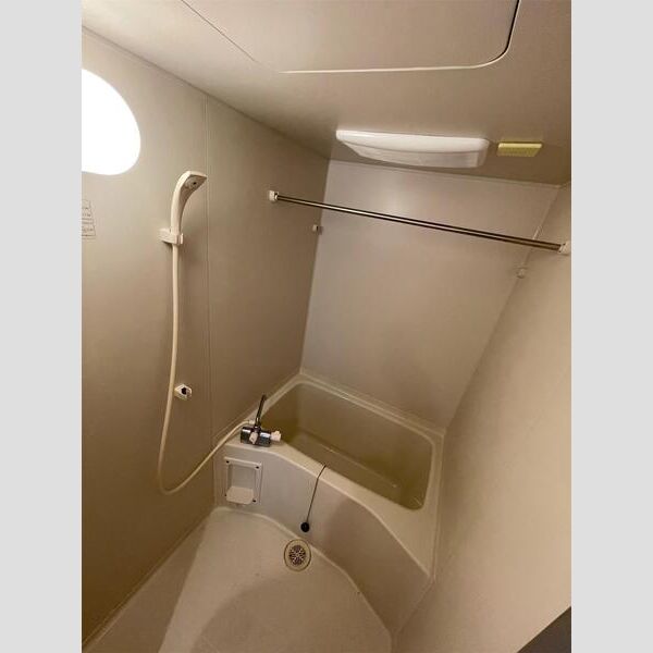 アイル池袋NORTH弐番館801号室 洗面