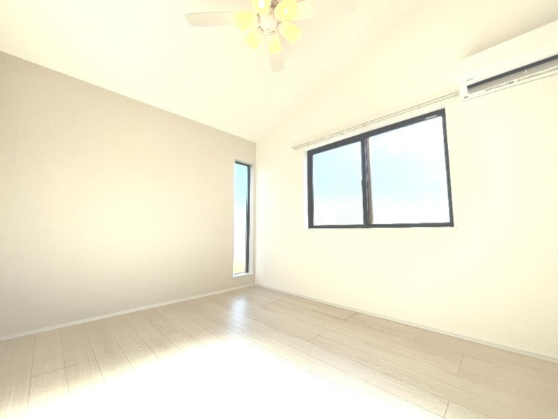 アザーレ・ソラ相武台 内観