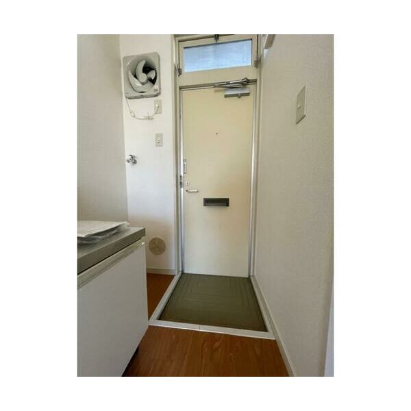 エステートピア11205号室 玄関