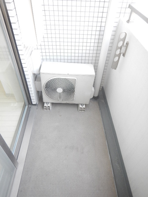 ガラ・ステーション岩本町North バルコニー