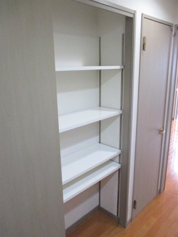 パインリッチ湘南0205号室 内観