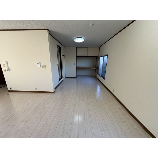 プラウ鳩ヶ谷 リビング