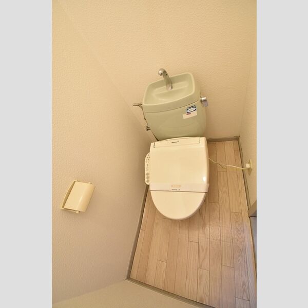 サニーコートハタⅡ 温水洗浄暖房便座