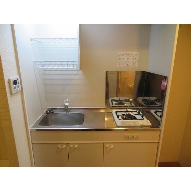 Supreme　Tsukishima0202号室 キッチン