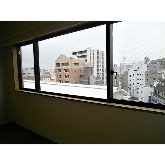 小宮ビル 一面窓