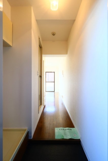 プラザ新川崎 玄関