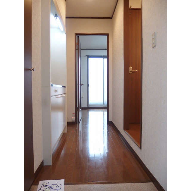 アンプルール フェール 本川越307号室 玄関