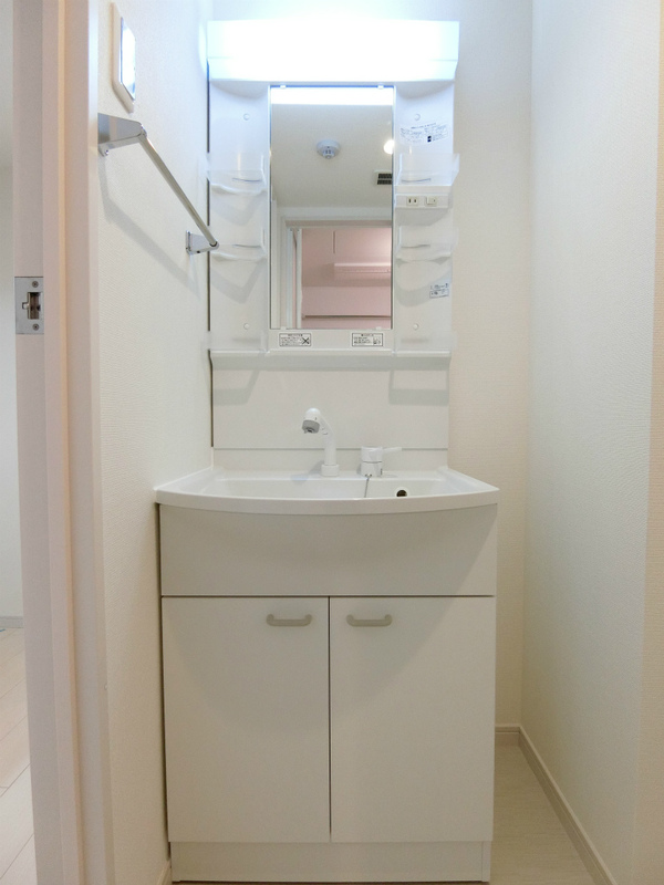 リブリ・メープルリーフ1階 洗面