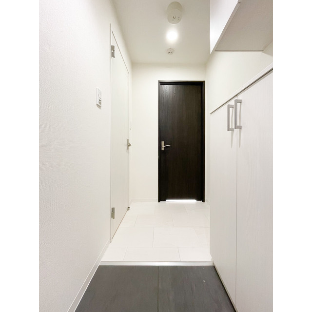 LIVART  SEASON南台 玄関