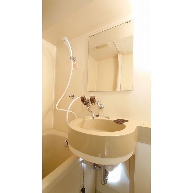 成城ロイヤルマンション0503号室 同建物別部屋の参考画像