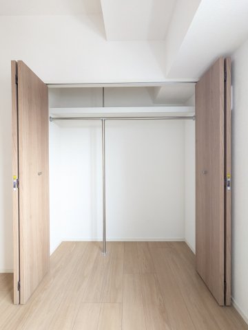 ハーモニーレジデンスグローバルキャピタル1204号室 収納