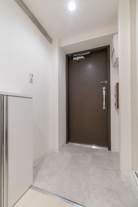 バルミー赤坂2階 玄関