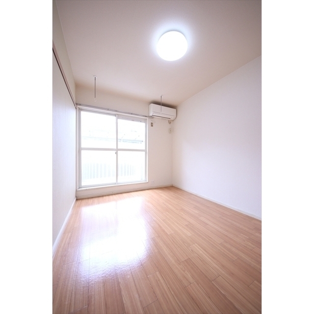 ベルシオン杉山 内観