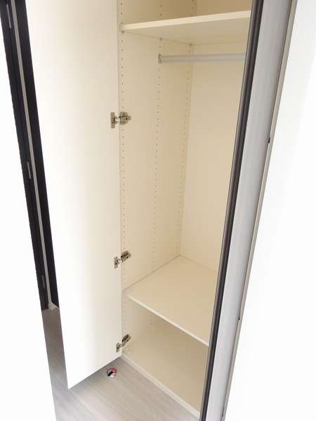 ザ・レジデンス・オブ・トーキョーＪＫ４０301号室 収納