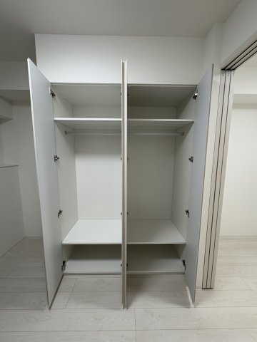 GENOVIA世田谷桜0203号室 収納