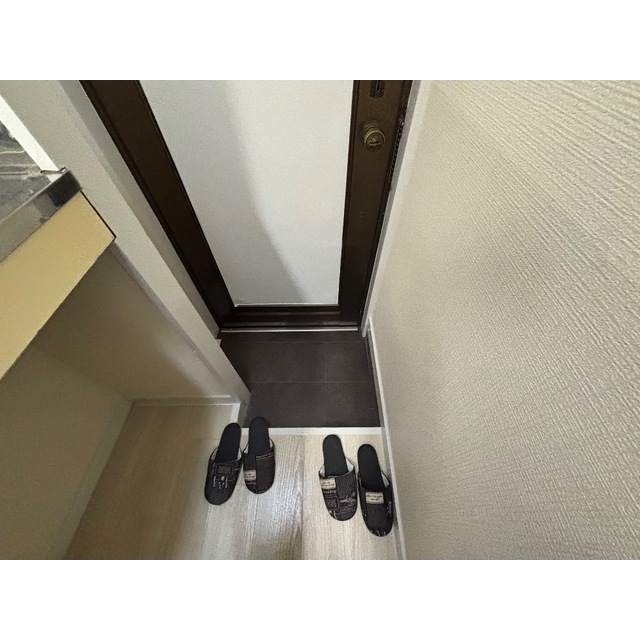 マーガレット101号室 玄関