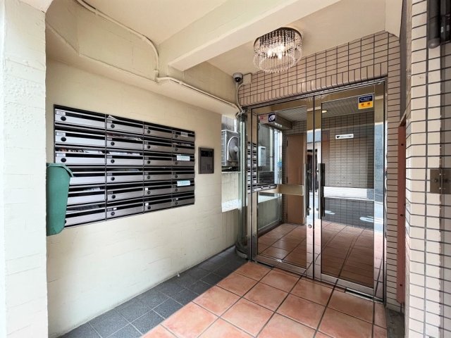 サンパレス南町4階 エントランス