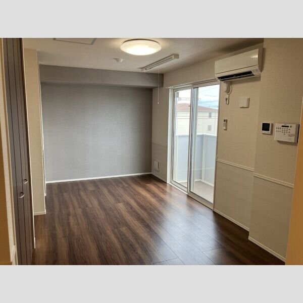 フランボワーズ中島 洋室