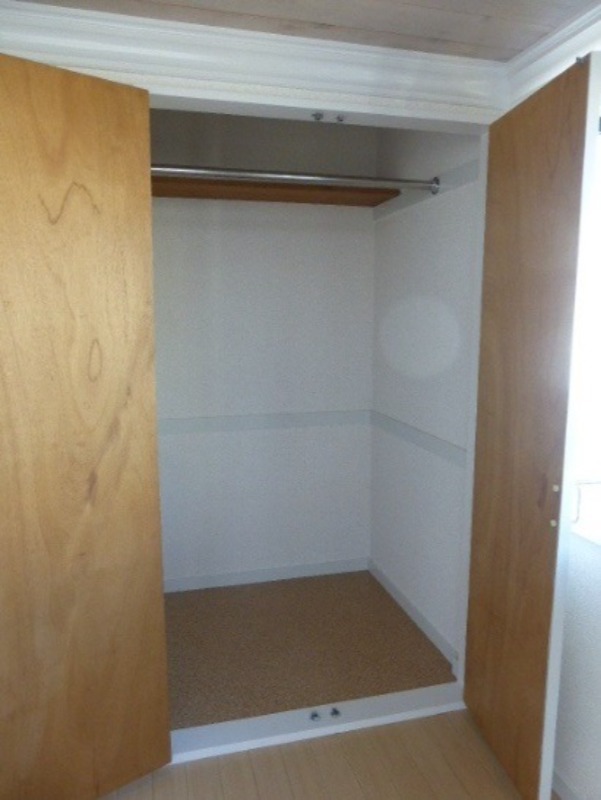 レオパレス用賀1階 収納