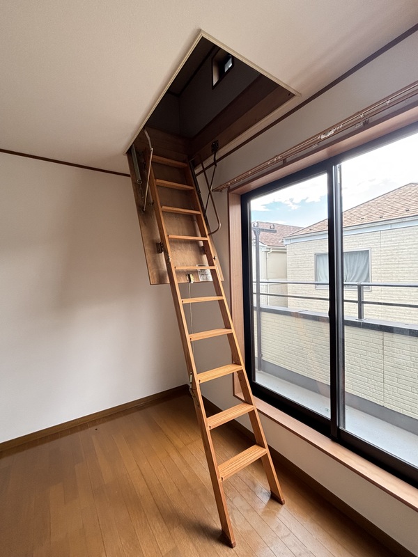 桜田2丁目戸建 収納