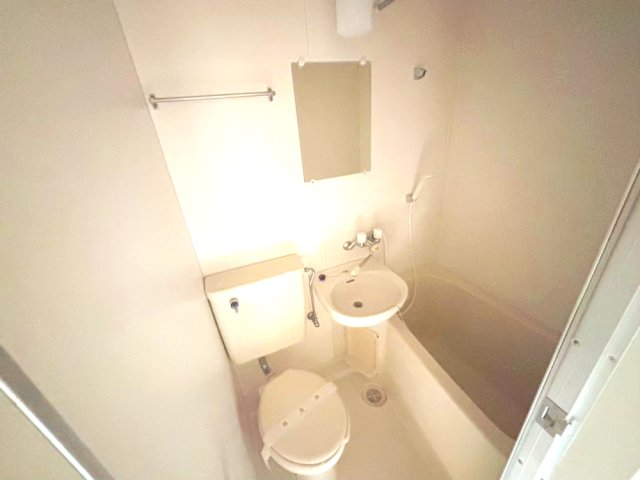 ニチエーイン国分寺105号室 お風呂