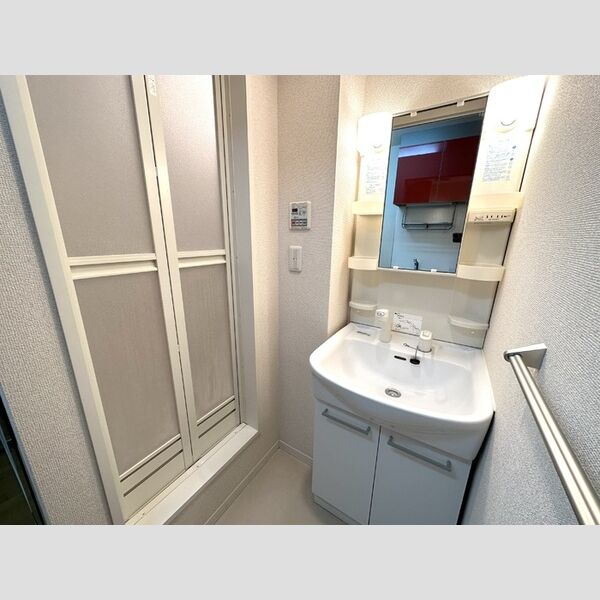 グランメール301号室 洗面所