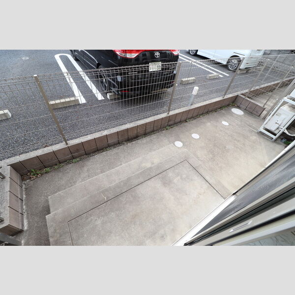 アムール103号室 専用庭