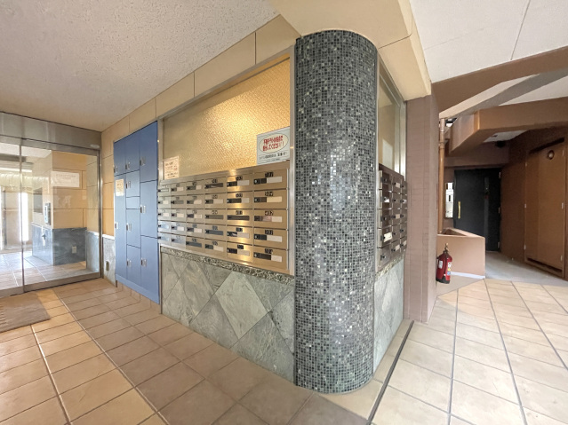 サングレイス小机204号室 メールボックス