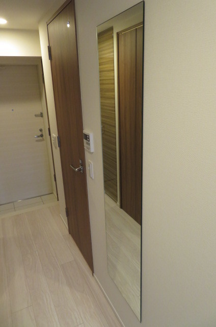 ガーラ・アヴェニュー元住吉4階 内装は落ち着いています