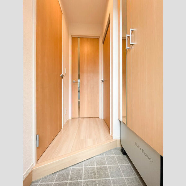 グランシャリオⅡ 玄関