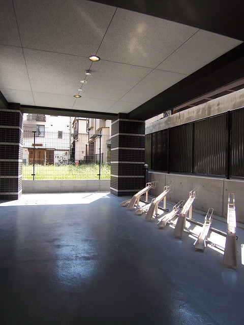 ベルグレードＹＳ3階 外観