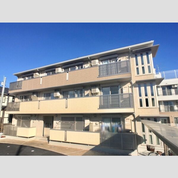 マニフィック303号室 外観