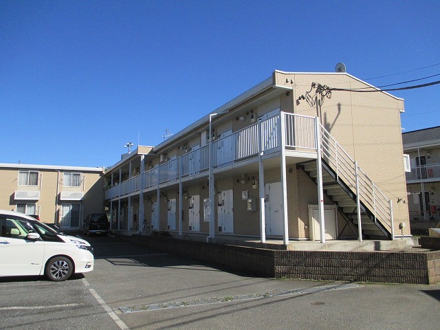 レオパレスプレアデスの外観画像