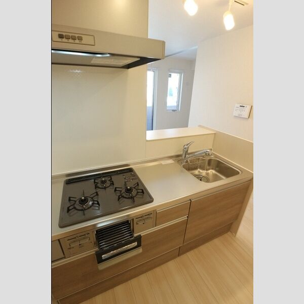 クレールモア105号室 ガスコンロ3口　グリル付いてます