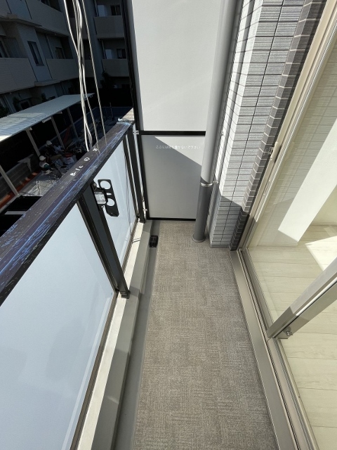 ガーラ・グランディ調布1階 バルコニーがあります