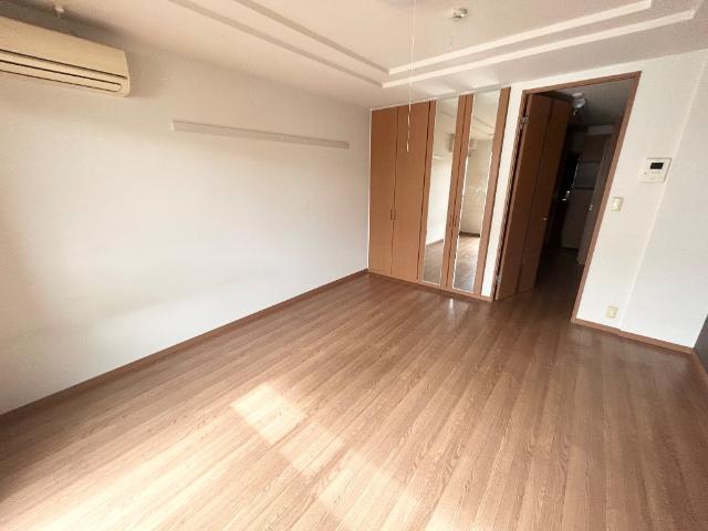 サンクレスト 洋室