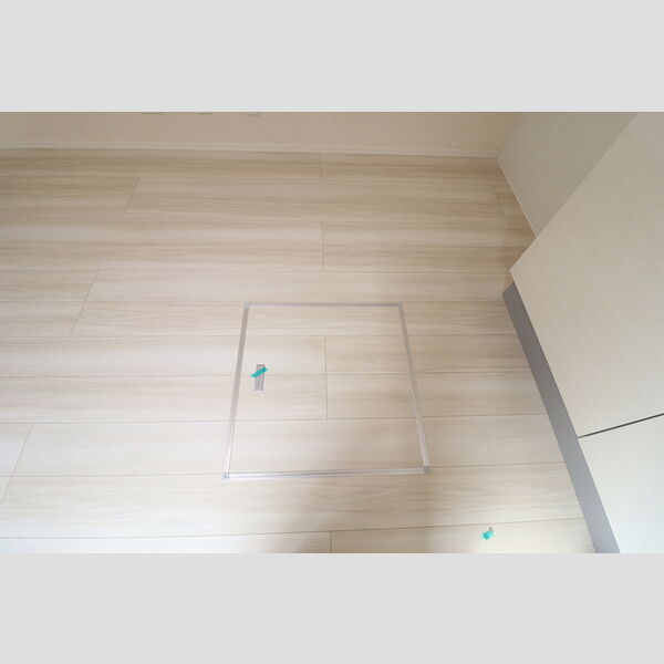 Casa Felice103号室 床下収納