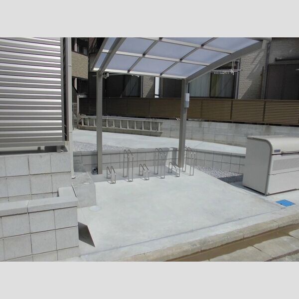 さくらパークハイツ202号室 駐輪場