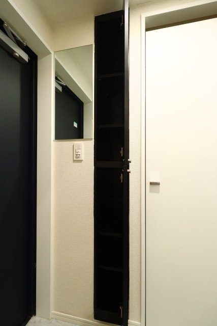 ブライズ後楽園5階 靴入