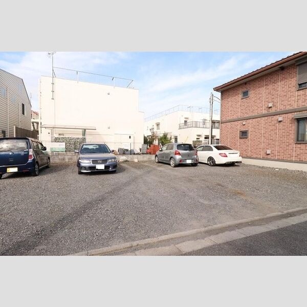 Blueberry　Ⅰ・Ⅱ ⅠⅡ共用駐車場