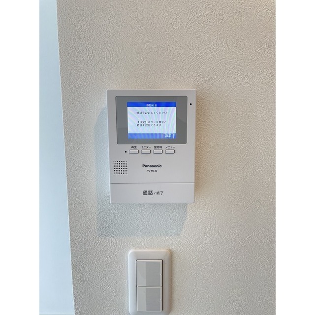 ヒルズ稔台103号室 モニター付きインターホン/イメージ