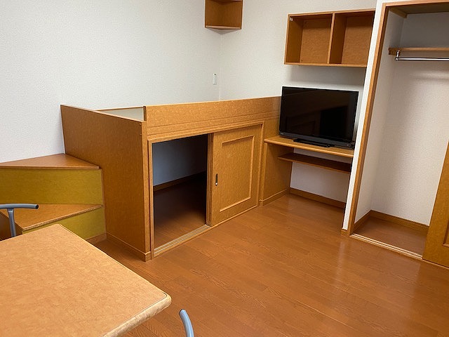 レオパレスアインヒルズ 寝室