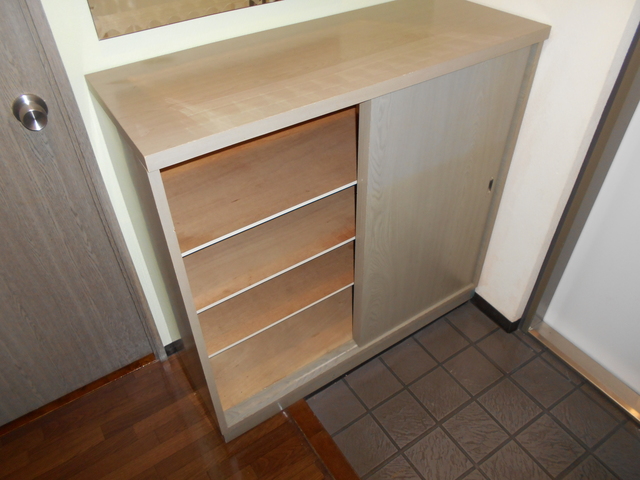 鵜野森グリーンヒルズB102号室 下駄箱