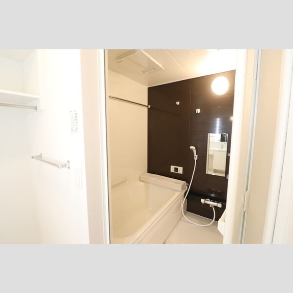 ルミエール(入間)102号室 バスルーム