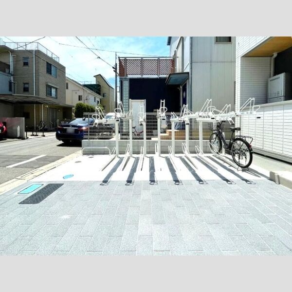 ルリアン北小岩Ⅱ202号室 駐輪場