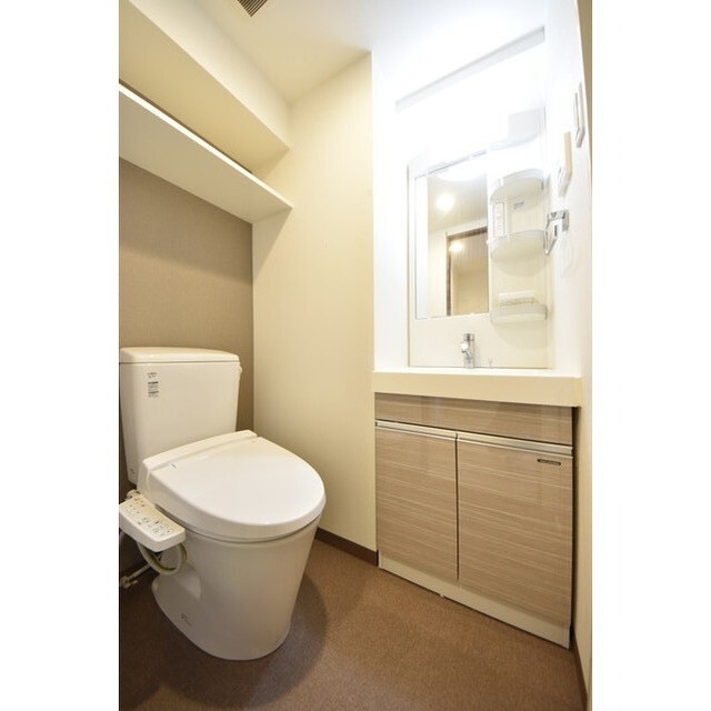 Court Blanche0120号室 内観